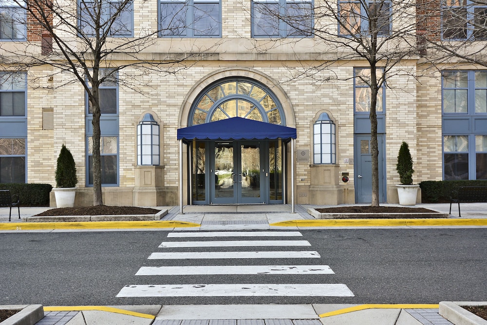 The Gramercy at Metropolitan Park