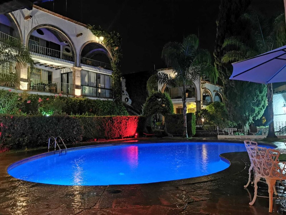 Suite H la ermita
