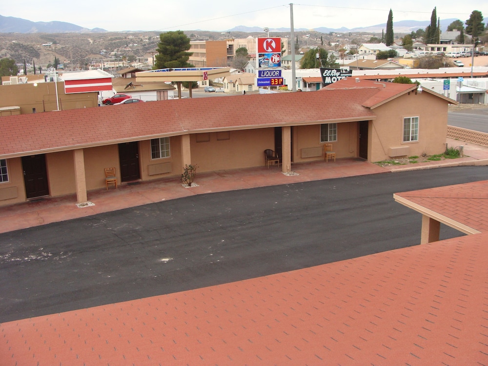 El Rancho Motel