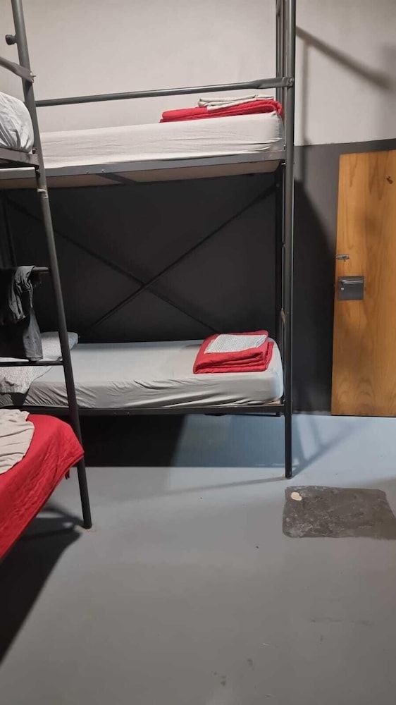 SEVILLE YOUR WAY HOSTEL