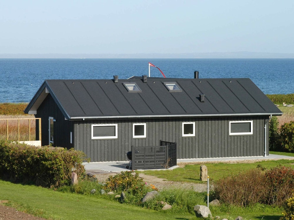 8 Person Holiday Home in Bogense