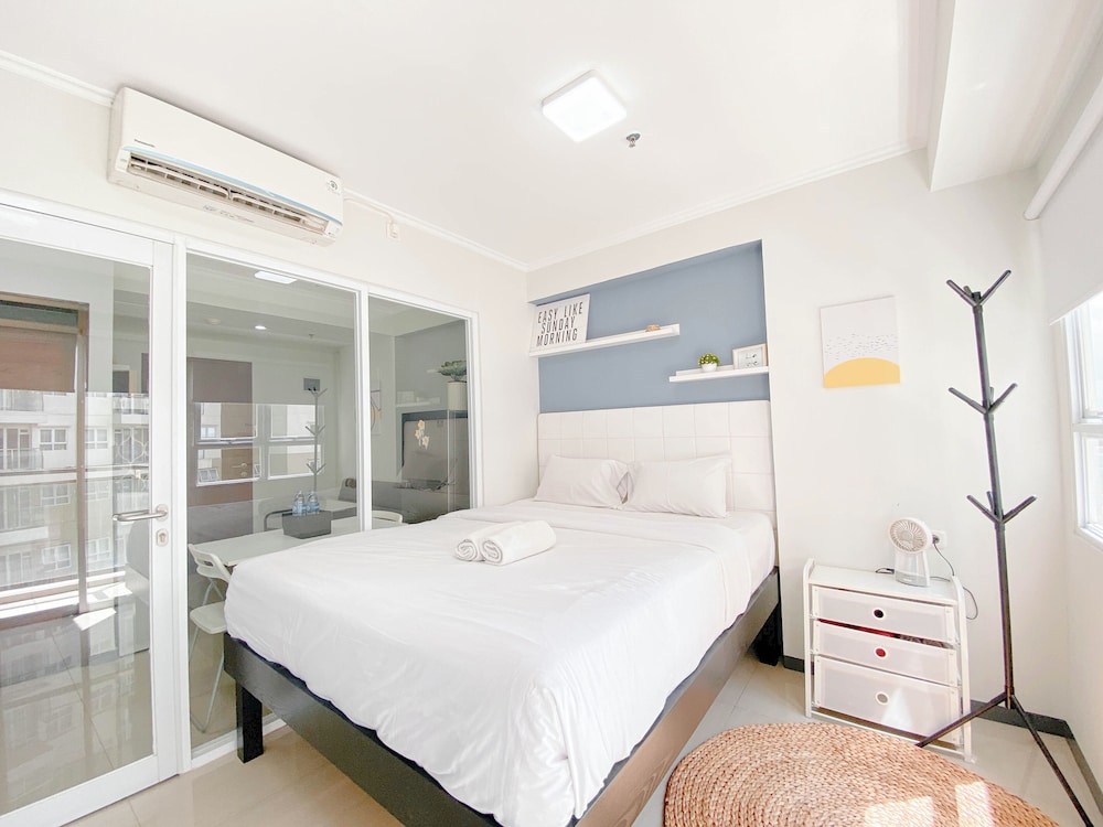 Simply Look 1BR at Gateway Pasteur Apartment