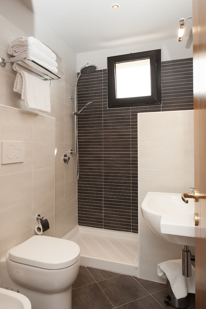 Suites Marilia Apartments