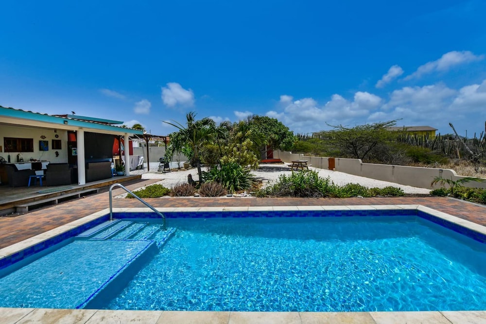 Dos Shoco Villa Ayo 34
