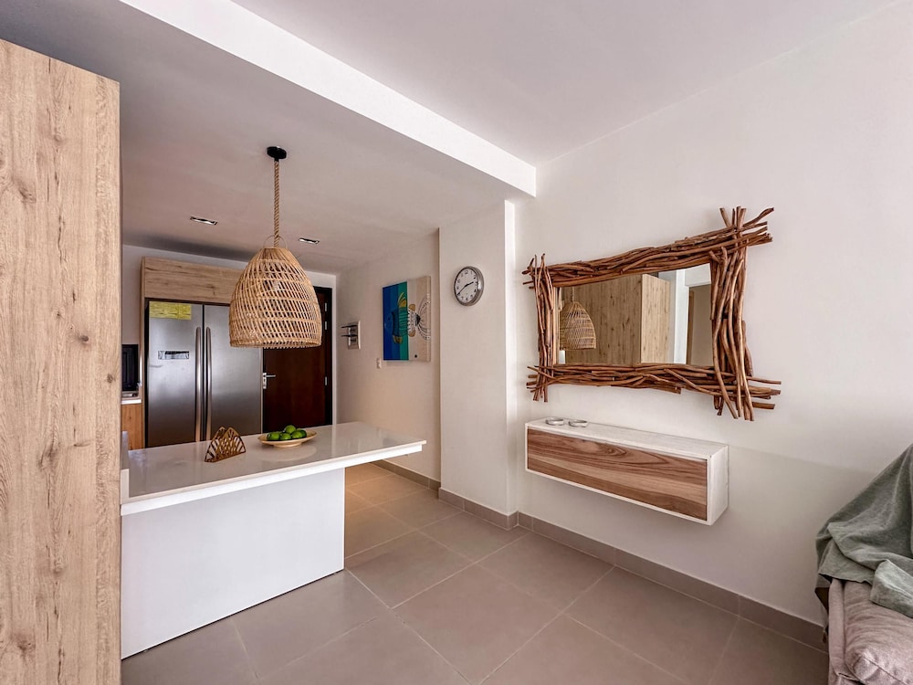 Cozy and Beautiful Apartment at the Beach