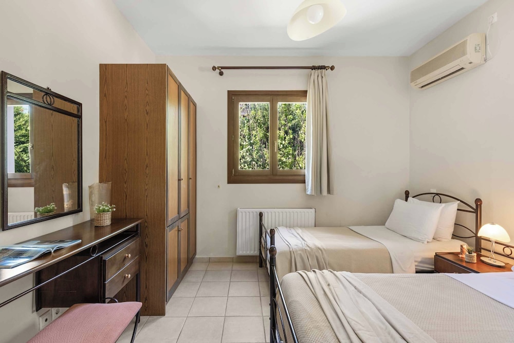 Villa Sarlata Sea View