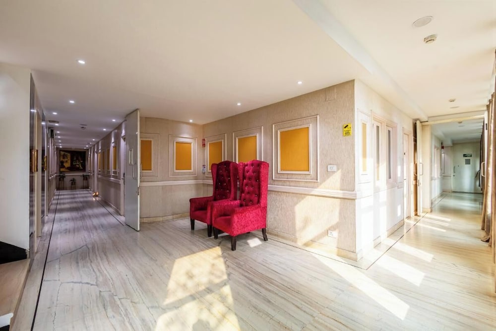 Hotel Palazzo Inn Mansarovar Garden