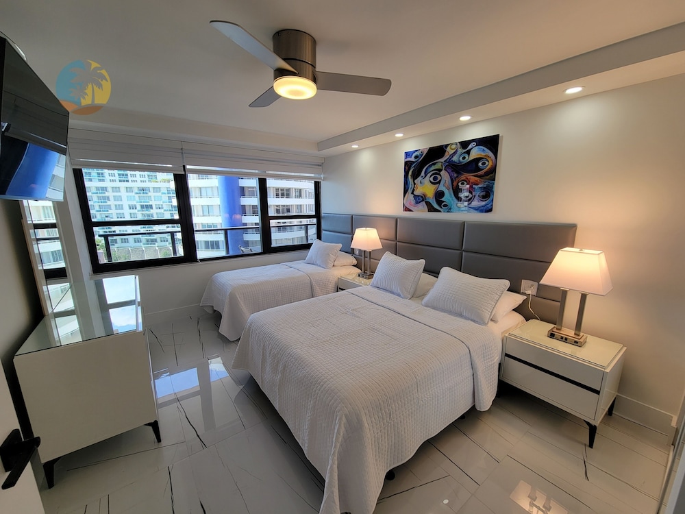 Alexander 903 4 Bedroom Apts