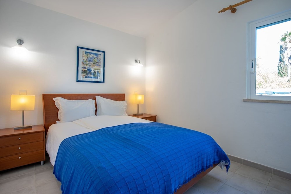 7 Club Atl Ntico Fabulous Five Bedroom Villa WI