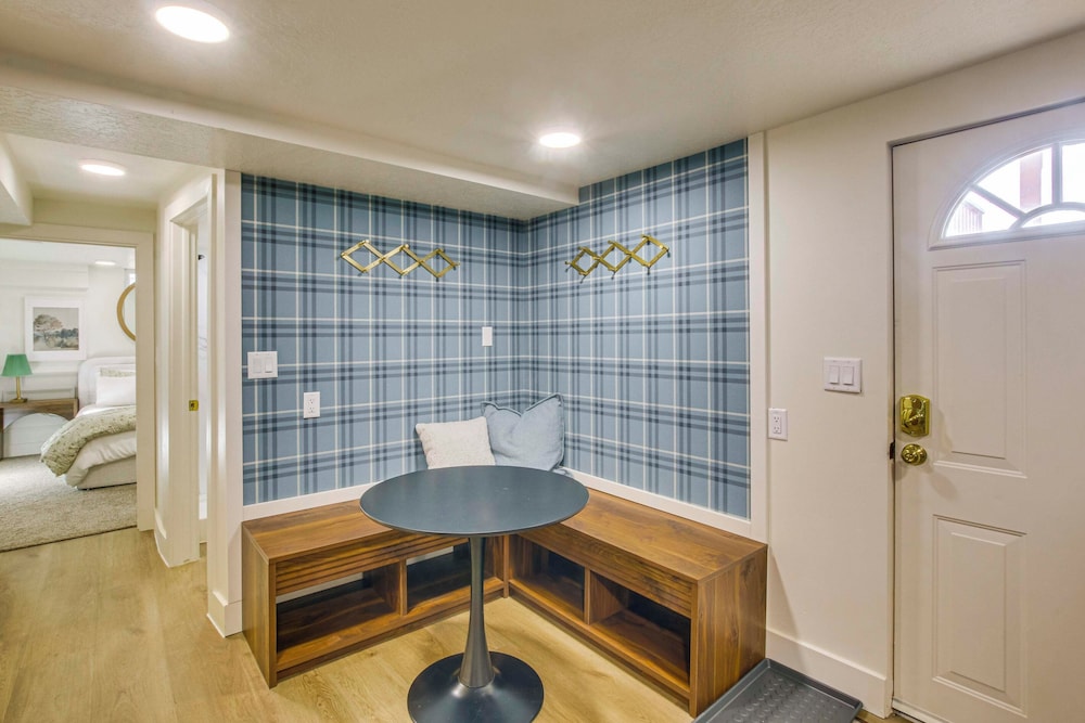 Ski, Hike & Relax: Ogden Apt w/ Patio!