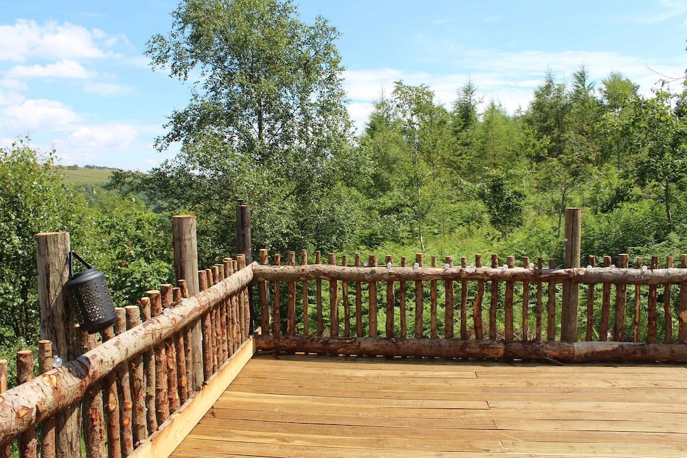 Llethrau Farm