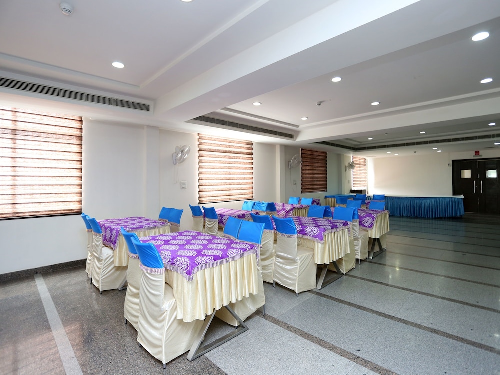 meeting & event spaces