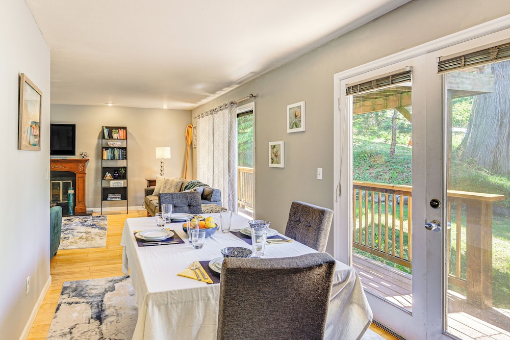 Home on > 1 Acre of Woods in Seattle Suburbs!