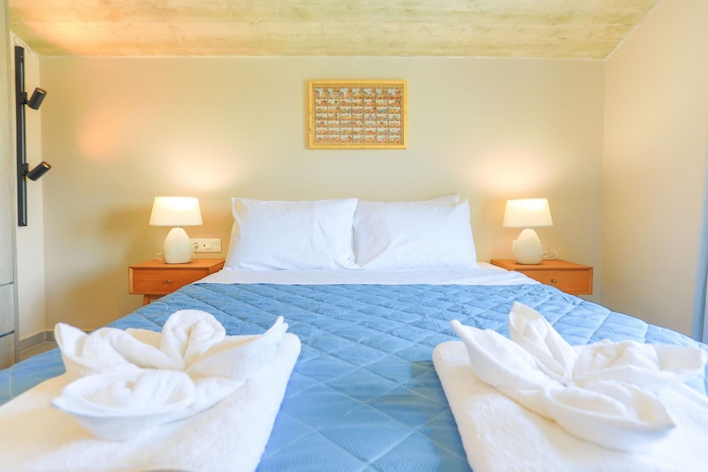 Villa Aphrodite in Poulades view 3