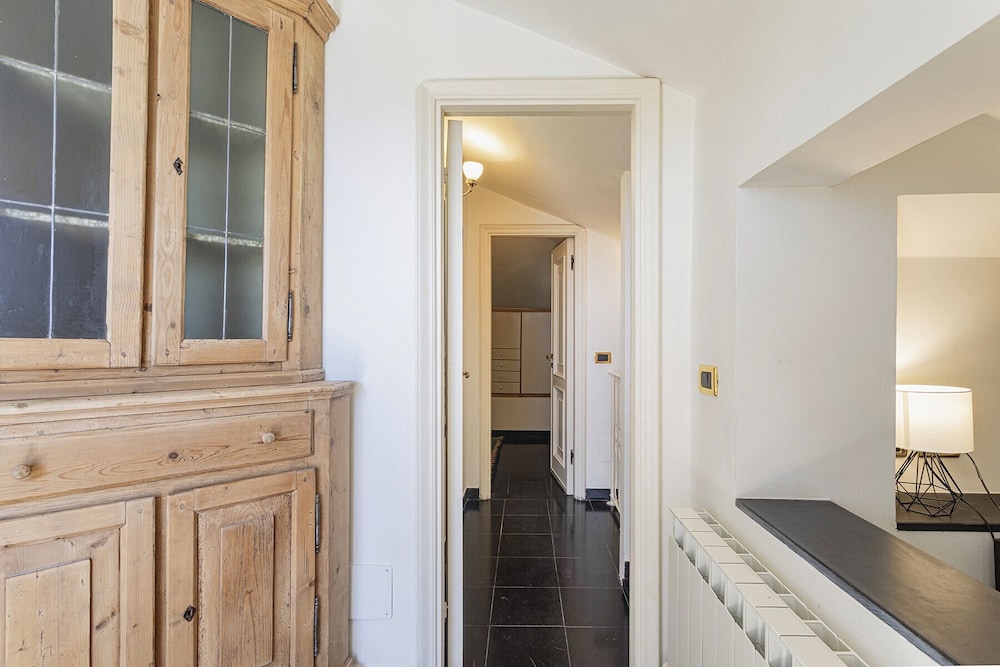 Orizzonte Blu With Terrace by Wonderful Italy