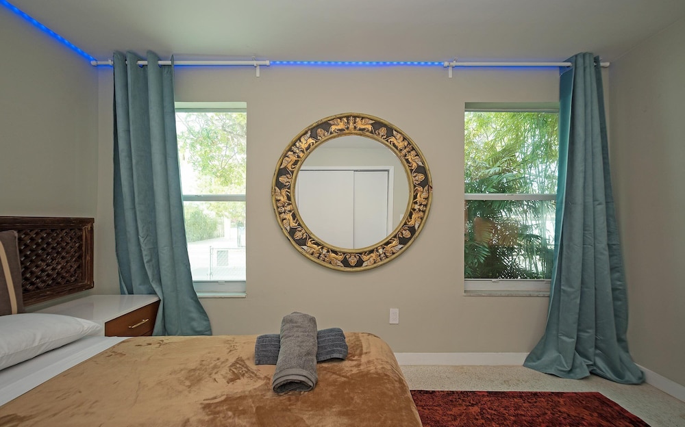 Amazing Apartment Just 5 min to Brickell