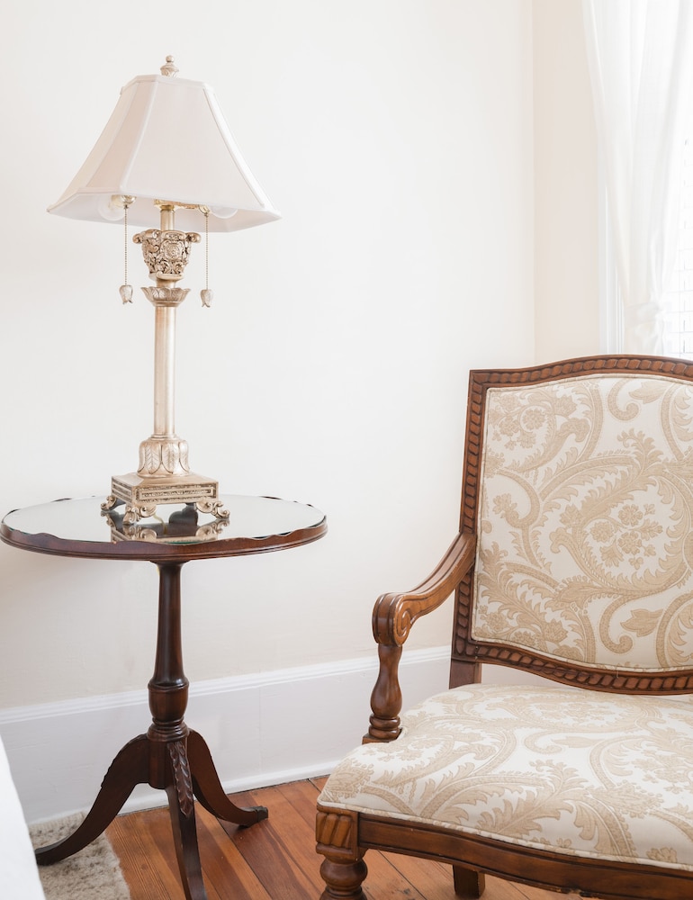 Chestnut Street Inn B&B