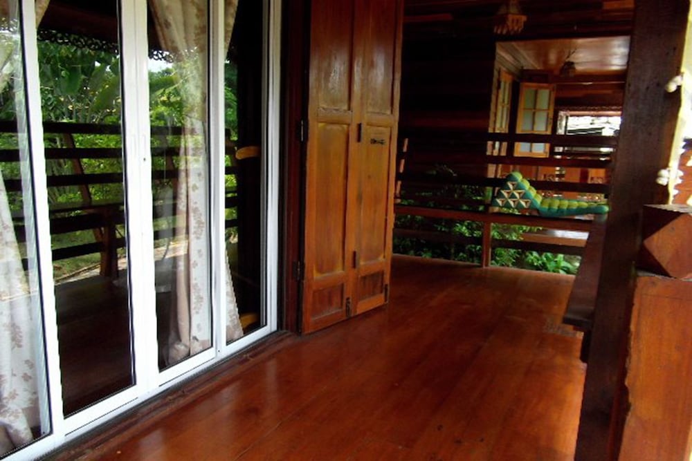 TR Guesthouse