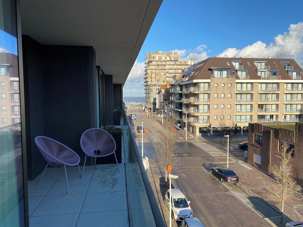Apartment in Nieuwpoort Near Marina