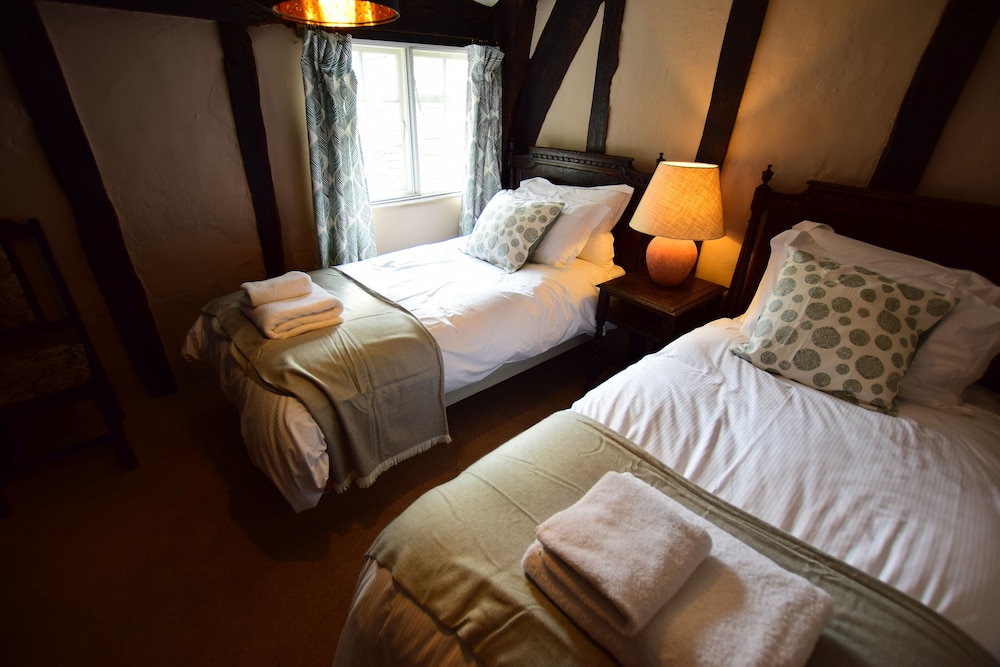 87 Micklegate view 5