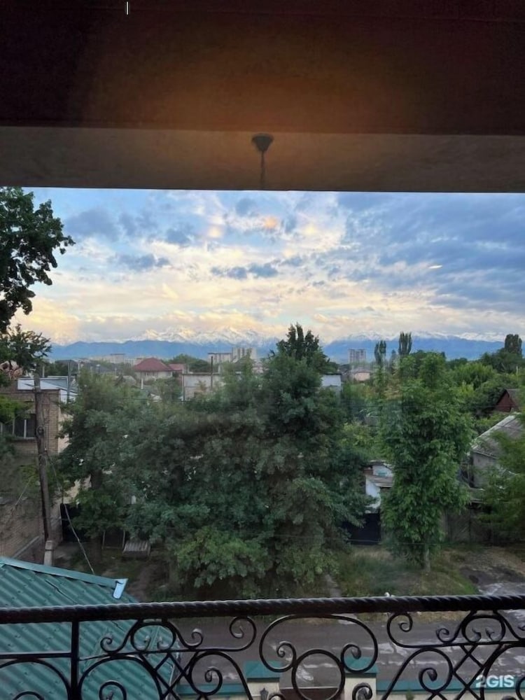 Lite Guest House