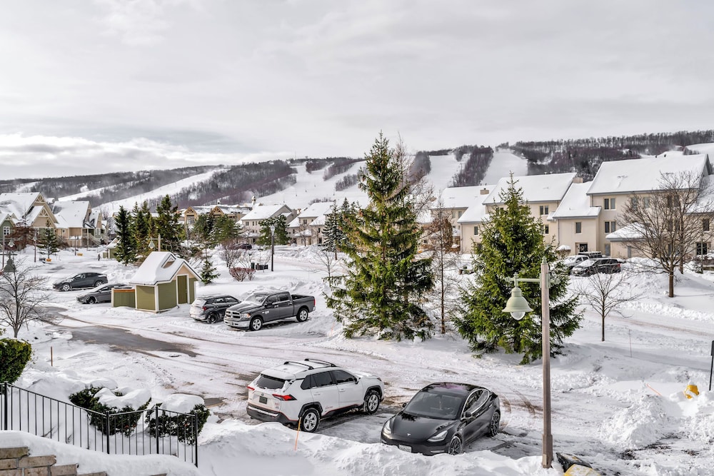 Rivergrass Condos