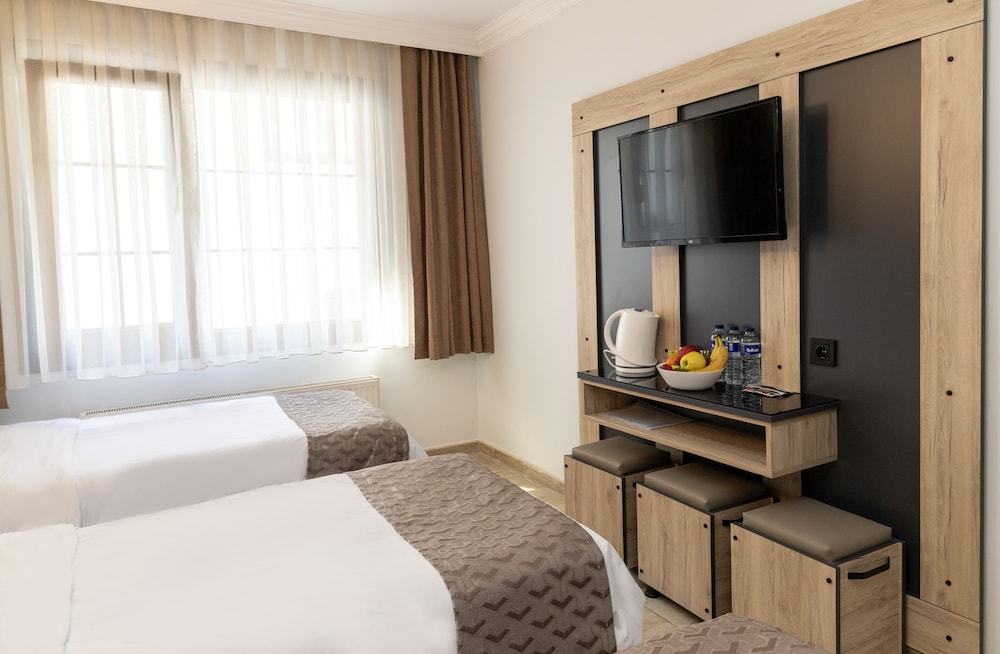 Galley Hotel