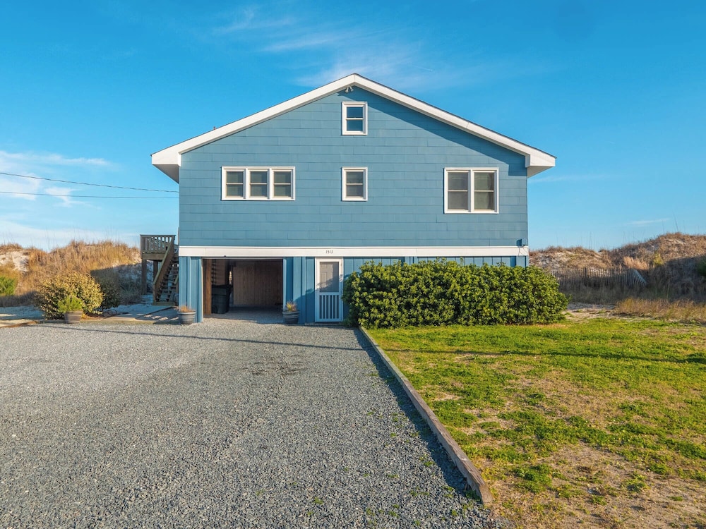 The Caroline by Topsail Realty