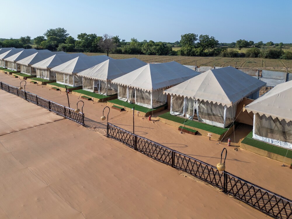 White Rann - The Tent City