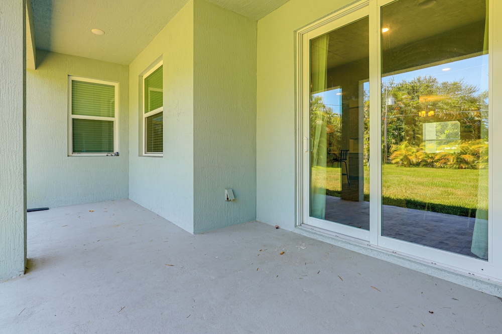Spacious Home Near Dtwn Psl: Travel Nurses Welcome