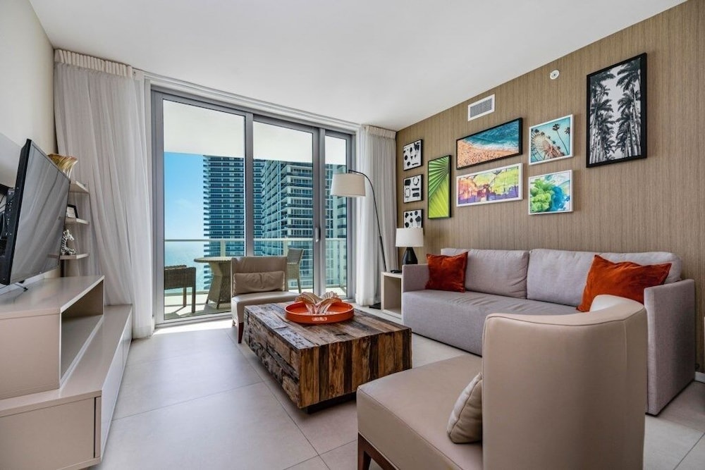 Private 2br Ocean View At Hyde Beach Resort 2 Bedroom Condo