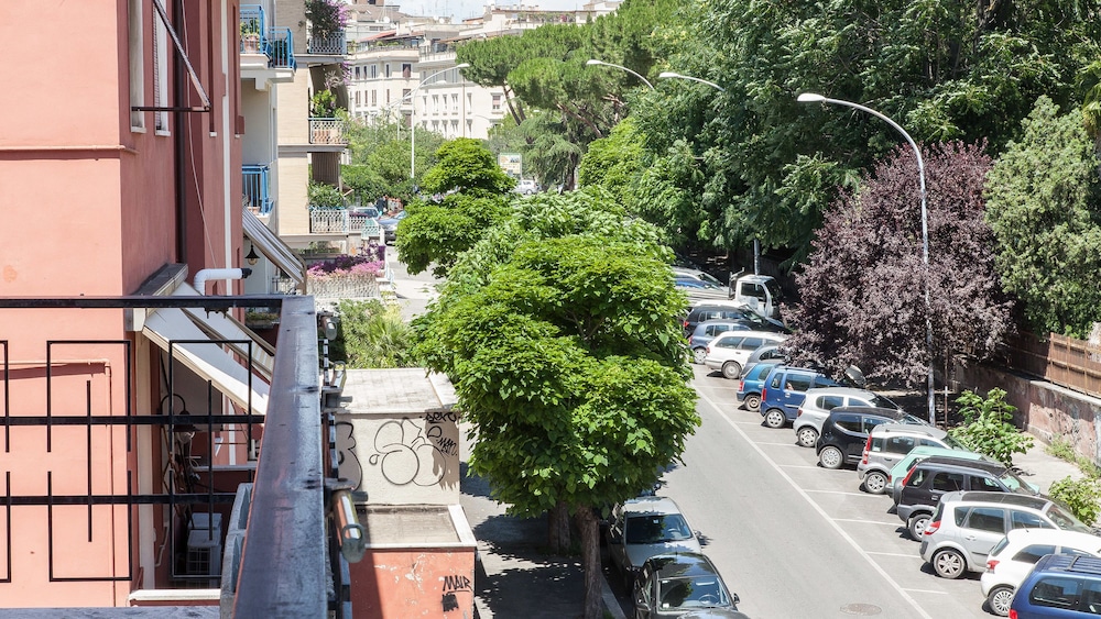 Rental In Rome Guinizzelli