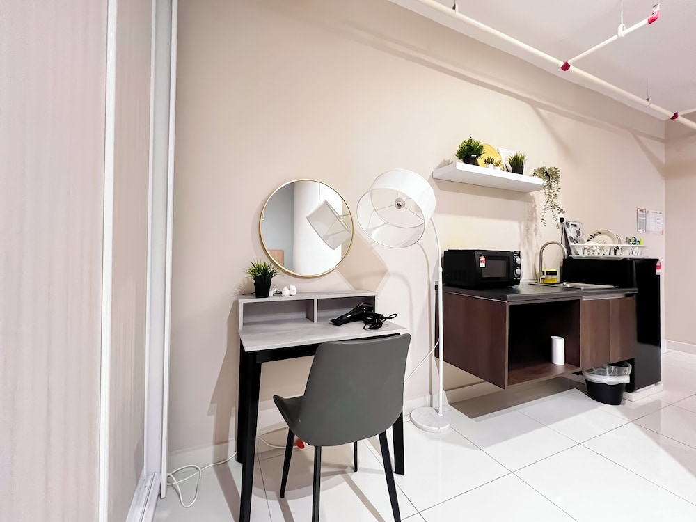 Edumetro by Manhattan Group
