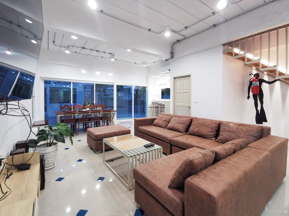 lounge