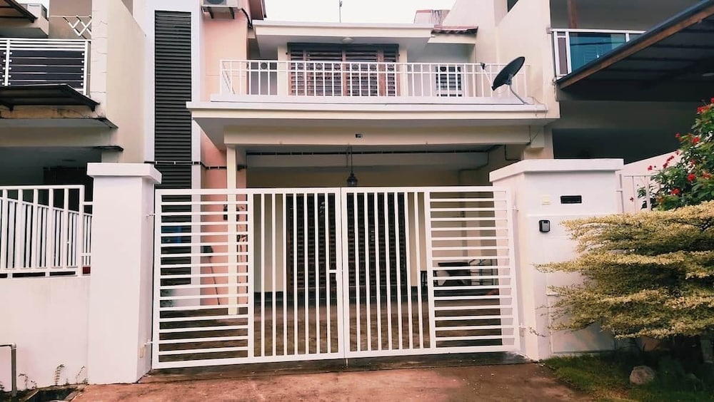 Taman Putri Kulai