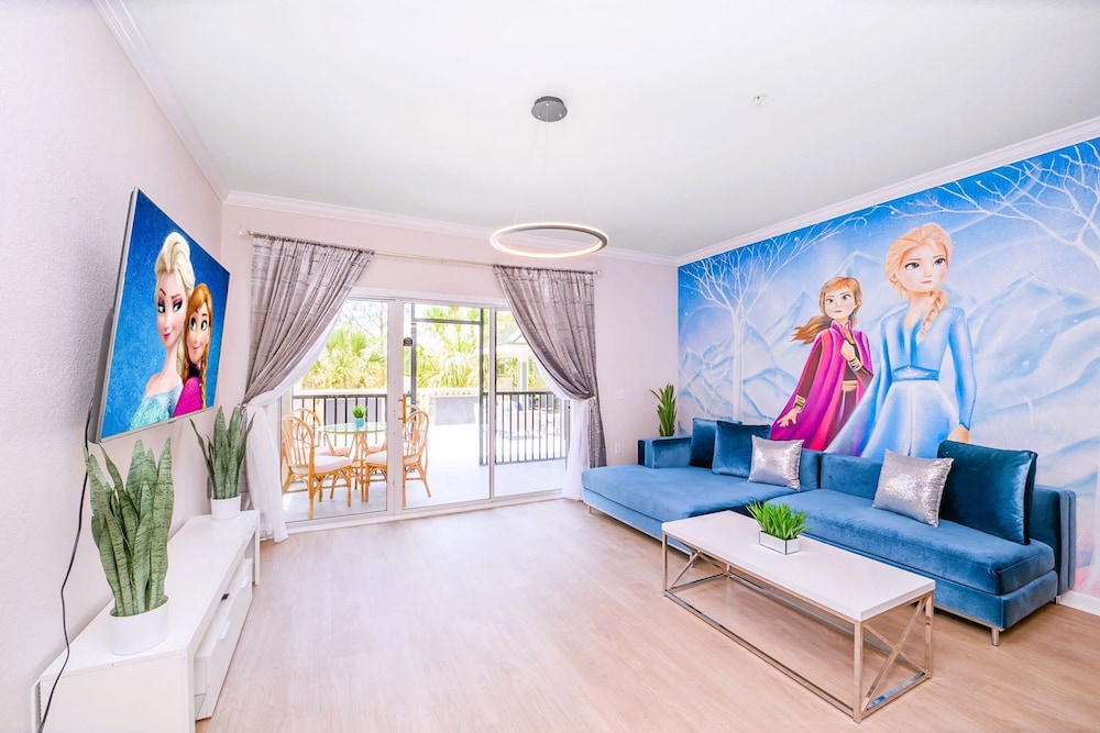 Upstay - Disney Themed Apartment w Luxury Patio