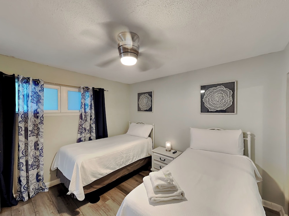 Sea Oats #603 by Southern Vacation Rentals
