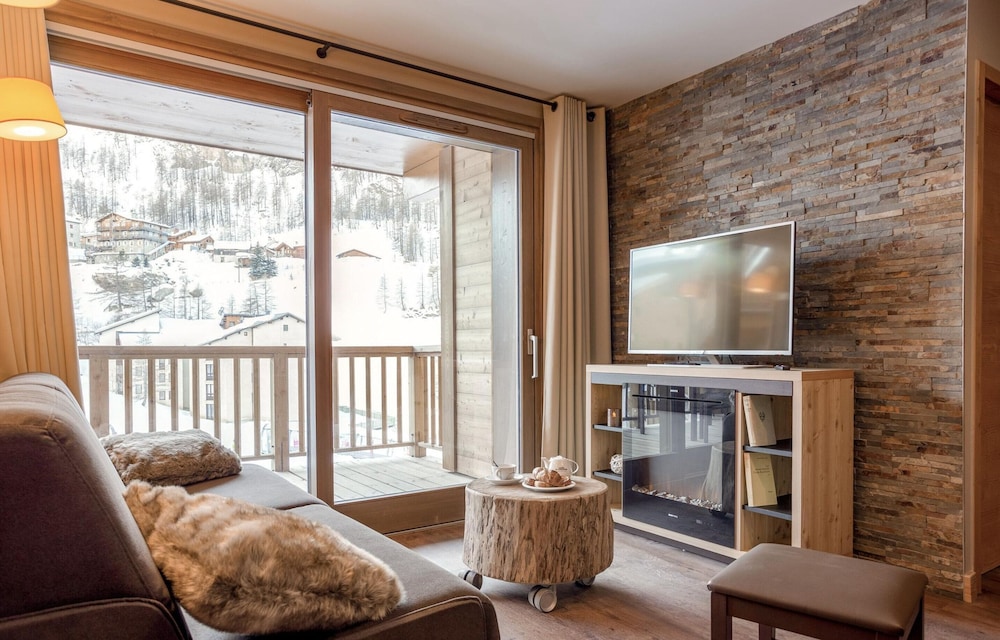 Apartment in Alps With Spa & Pool