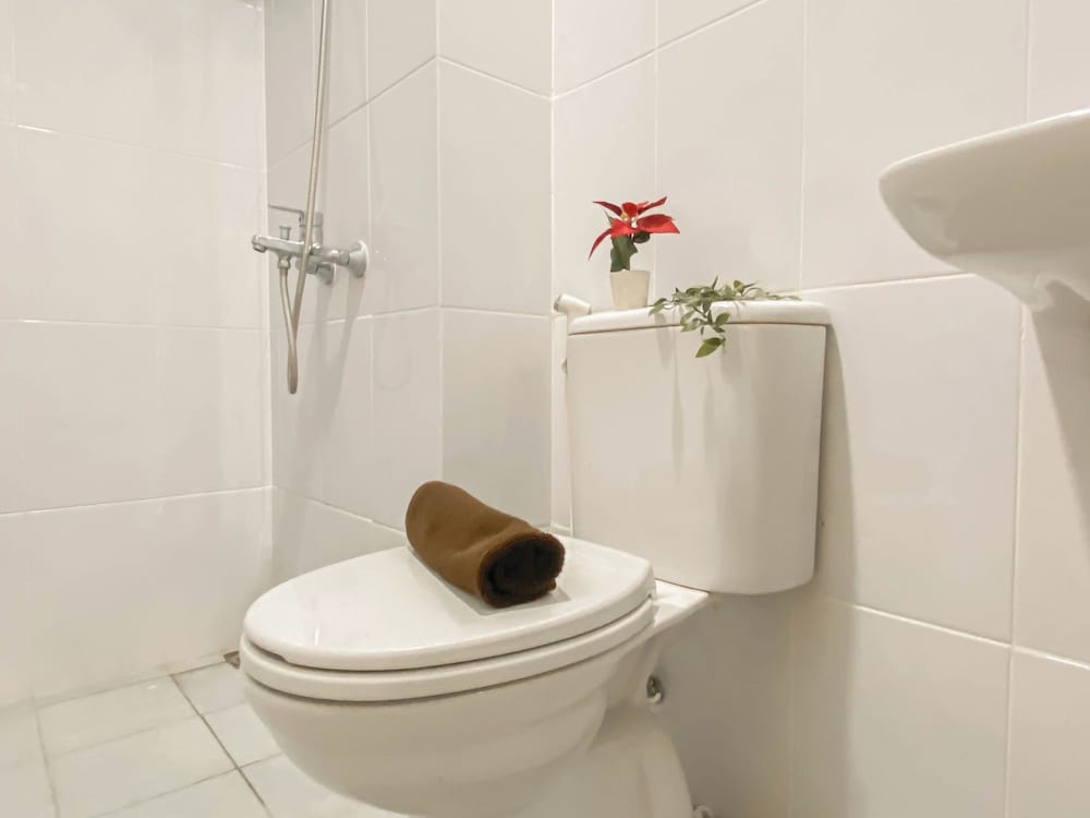Standard Look Studio At Patraland Urbano Apartment