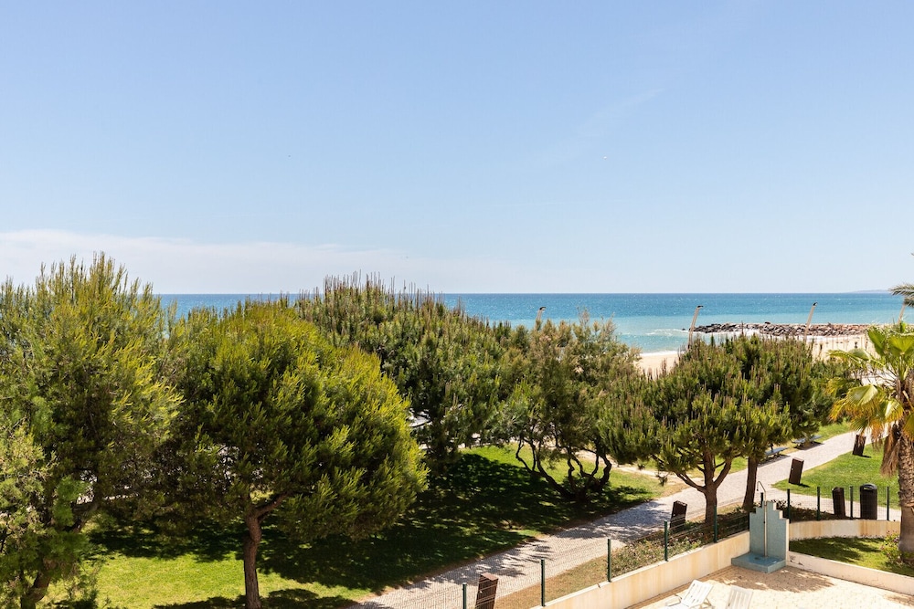 Quarteira First Line Front Beach Pool Flat View