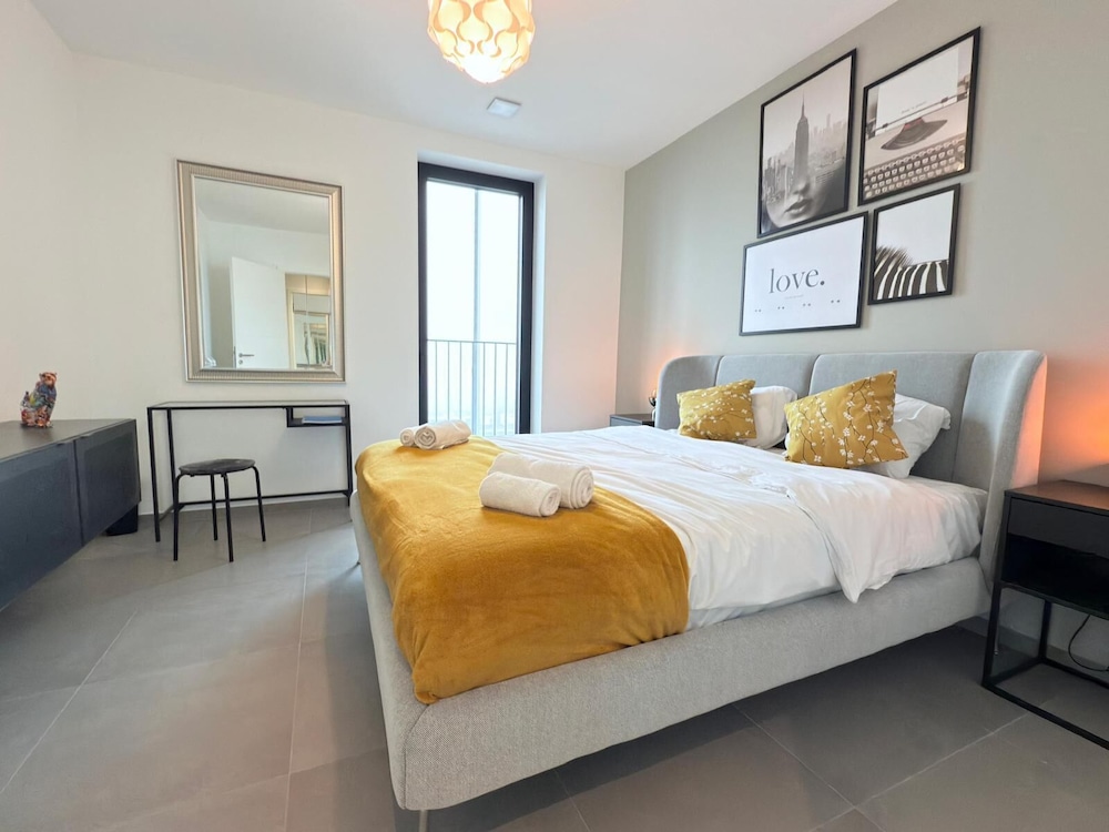 Charming one bedroom flat with terrace