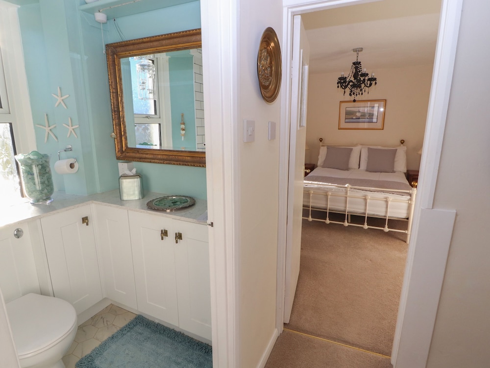 Woodbine Cottage