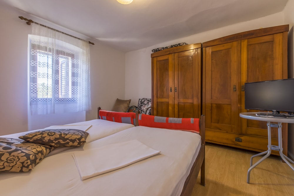 Apartment Buba view 4
