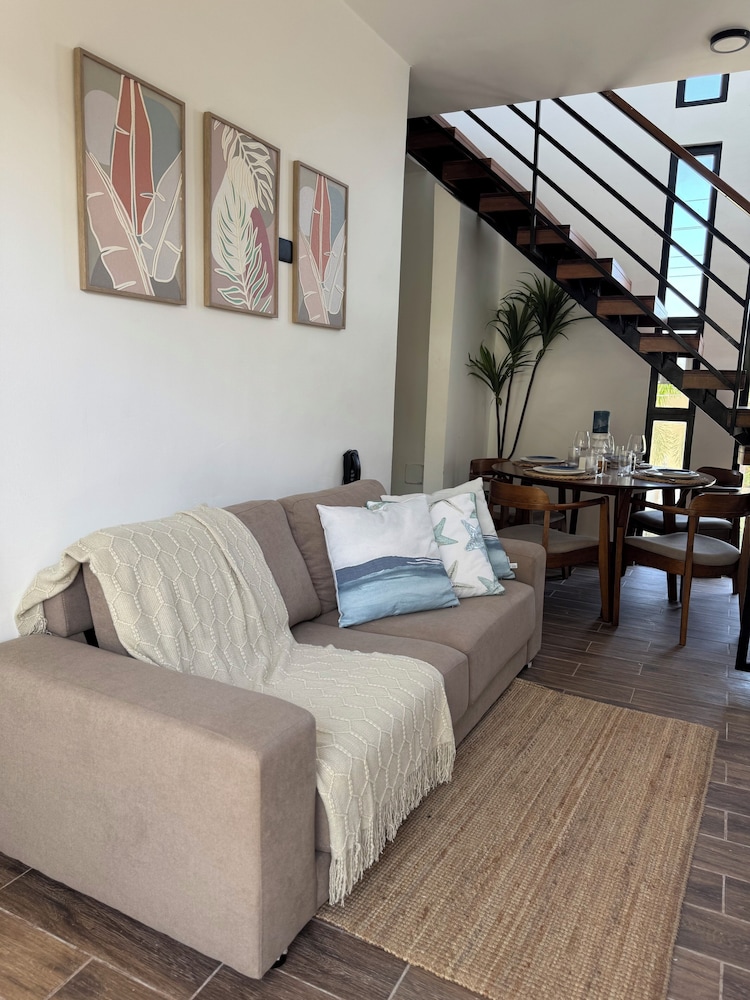 Penthouse en el Paraiso.
