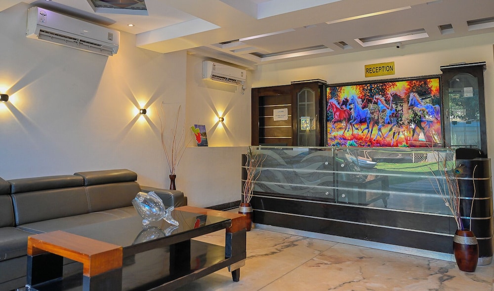 Resort The Karishma Grand view 5