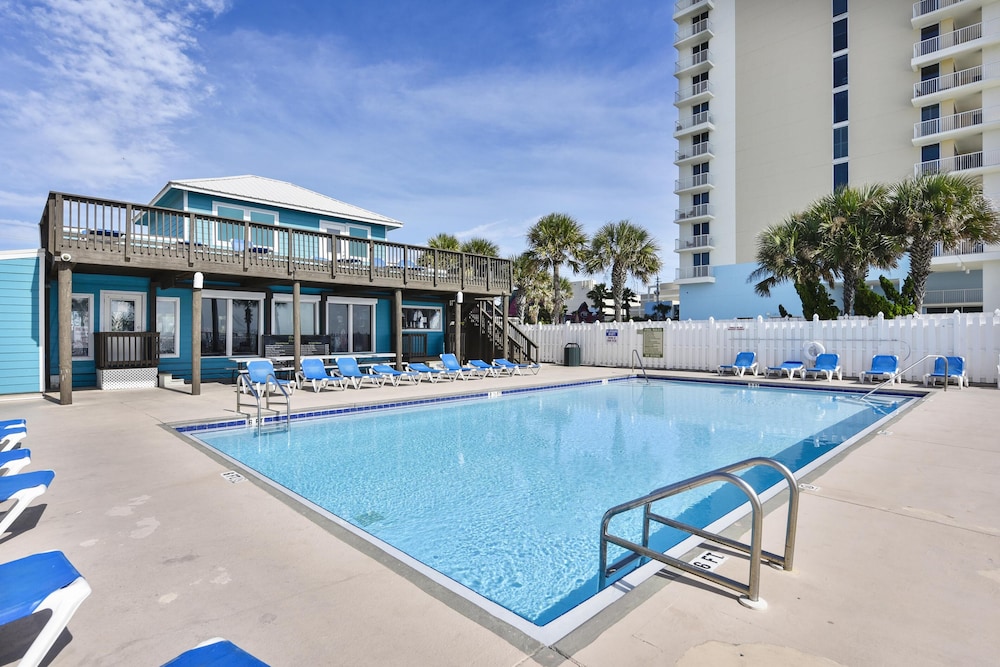 Gulf Highlands by Book That Condo
