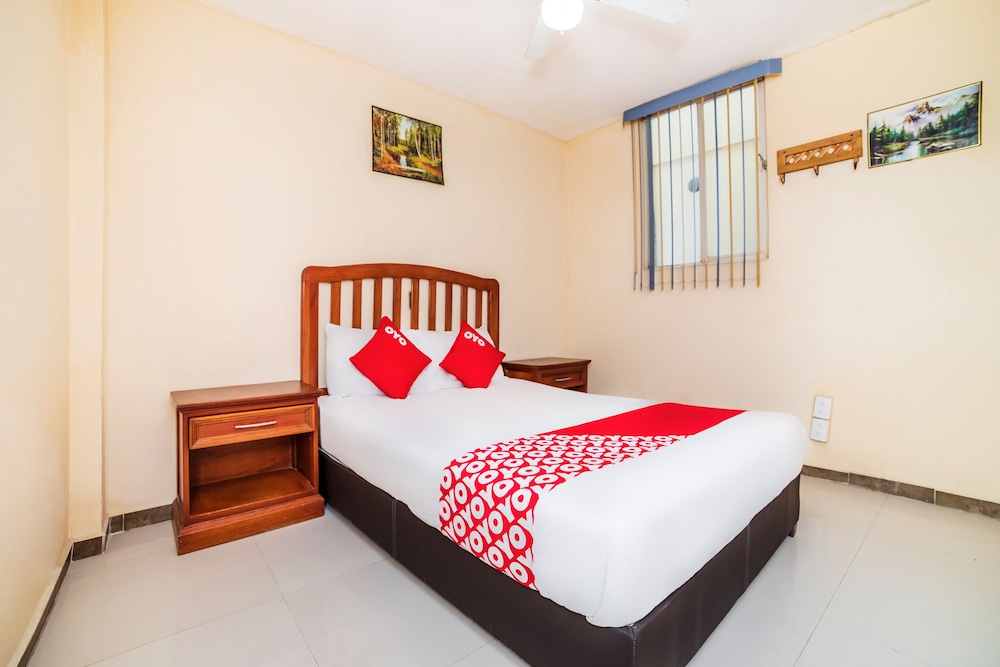 Hotel OYO Hotel Bugambilia San Luis Potosi - Image 1