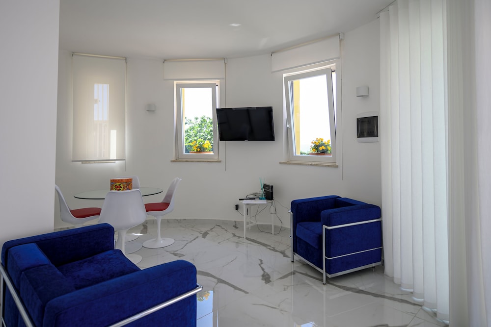 BM SUITE VILLA
