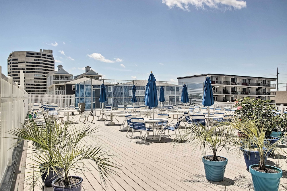 Heated Pool + Views: Beachfront Ocean City Gem