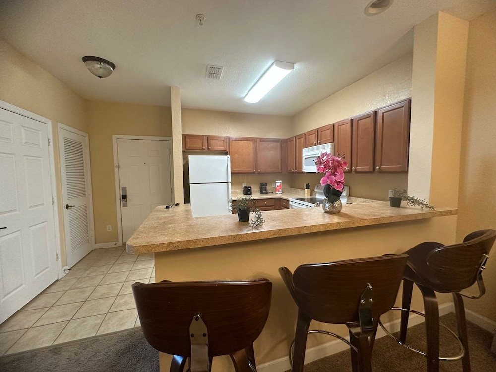 Cozy Condo Just a few Minutes From Disney